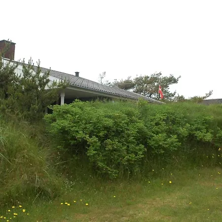 Edite - 500m From The Sea By Interhome *