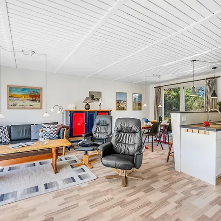 Edite - 500m From The Sea By Interhome Feriehus